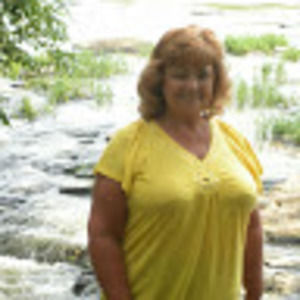 Meet your Posher, Juanita